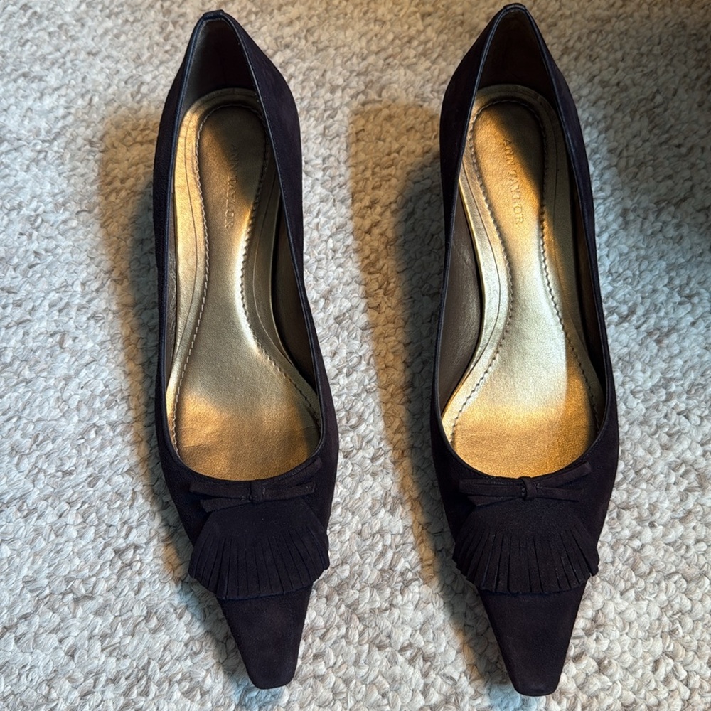 Ann Taylor Nadia Dark Chocolate Suede Kitten Heel with tassel toe - Picture 2 of 5